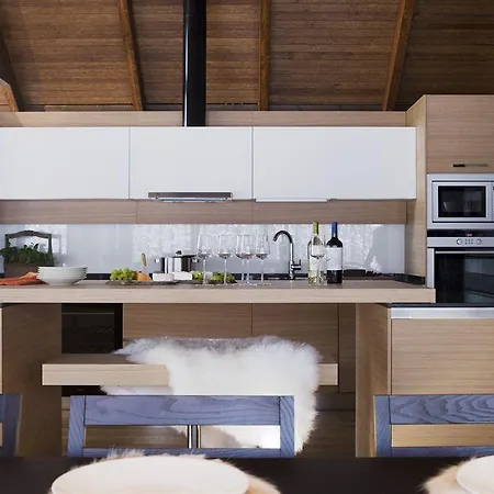 Spirit Luxury & Villa Levi