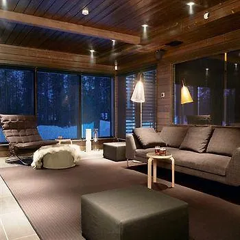 Spirit Luxury & Levi