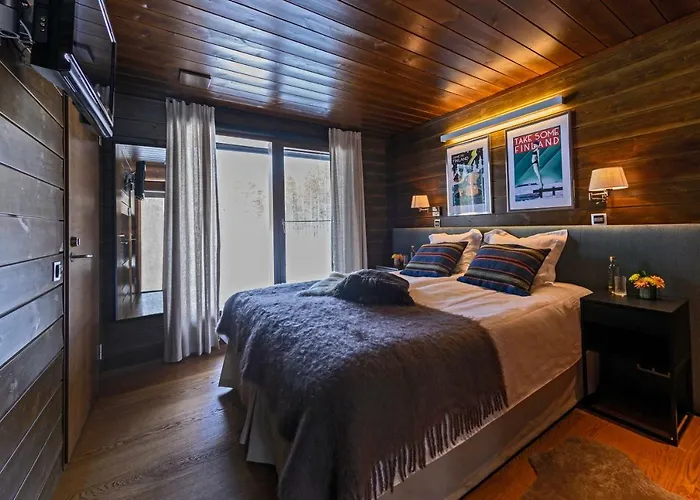 Spirit Luxury & Levi